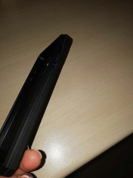 Чисто нови гръб и протектори за Samsung Galaxy А6  и  Xiaomi Redmi  А7