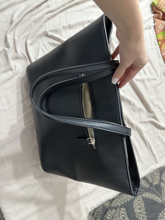 Geanta guess neagra
