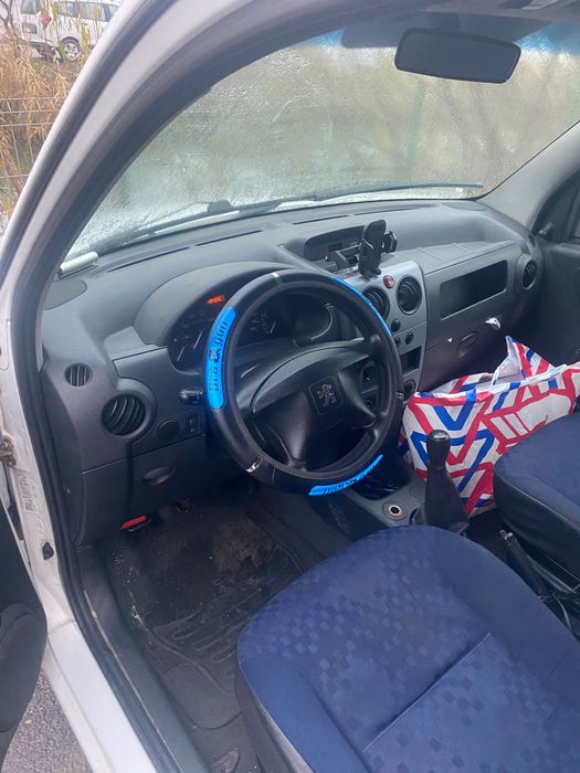 Vand auto peugeot partner