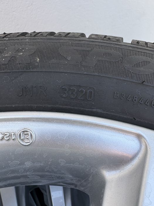 Jante bmw seria 5,3,1 245 45 r18 cu anvelope dunlop run flat