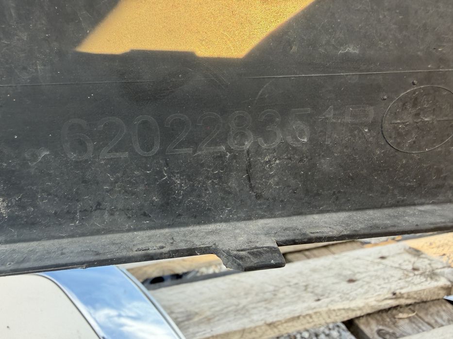 Броня Renault Clio 5 2019 год.-