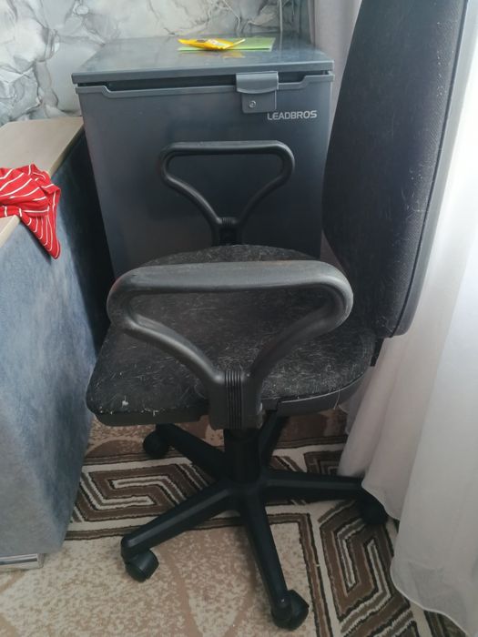 Компьютерное кресло