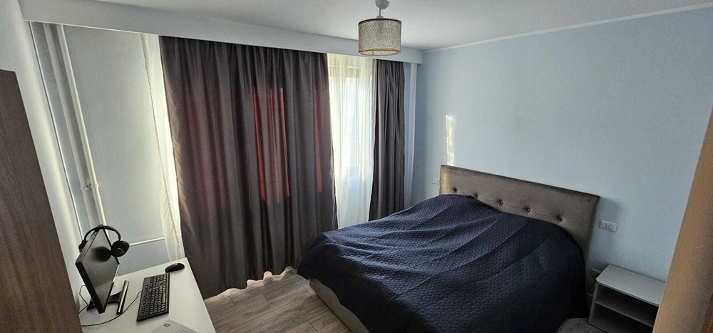 Închiriere apartament 2 camere în Piața Mihai Viteazul