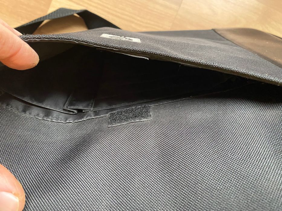 Чанти за лаптоп HP 16"