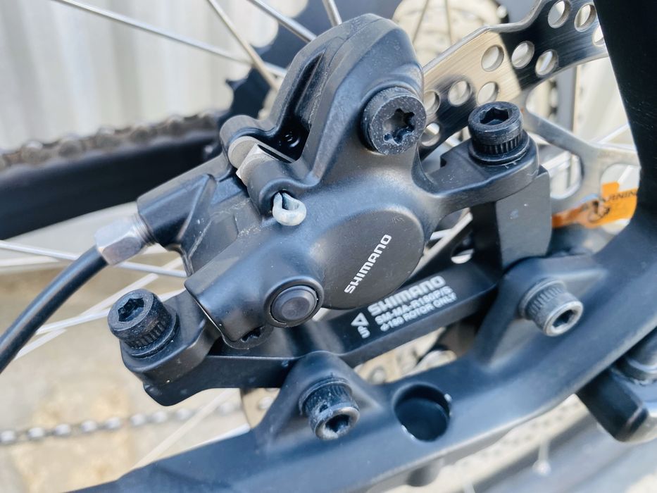 Bicicleta electrica cube