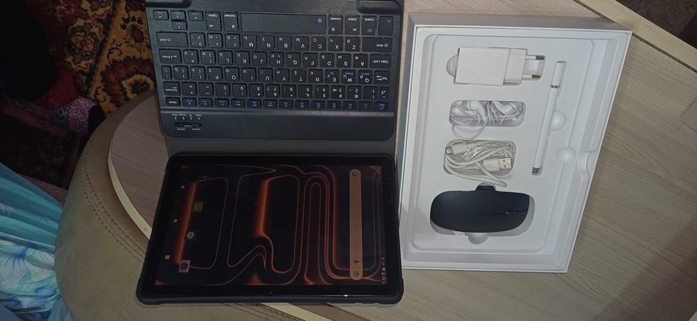 Продам планшет б/у