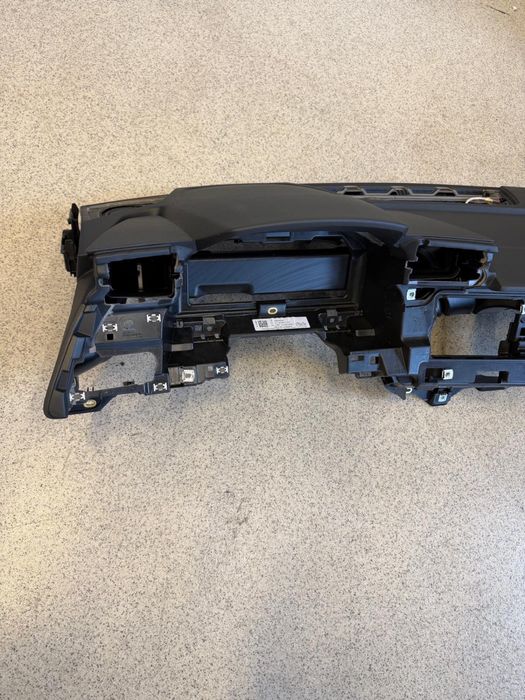 Plansa bord audi a3 8y
