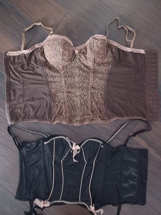 Seturi lenjerie intima corset