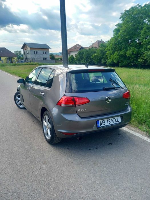 VOLKSWAGEN Golf 2015 — imagine 5