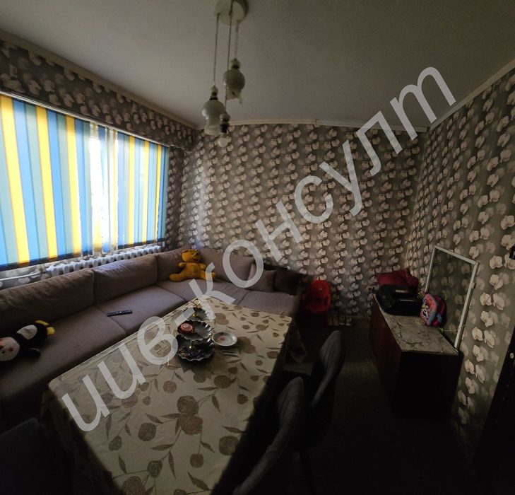 Продава се Тристаен апартамент в Велико Търново, Бузлуджа - 82 кв.м за 697 €/кв.м - Снимка #7