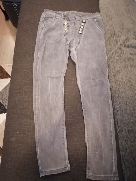 Дънки и панталони 10лв