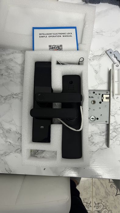 Yala smart pentru usa