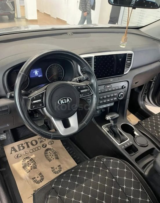 Продам Kia sportadge