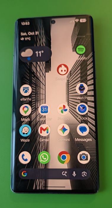 Google Pixel 7 Pro, 128GB, Obsidian (Negru), stare impecabilă