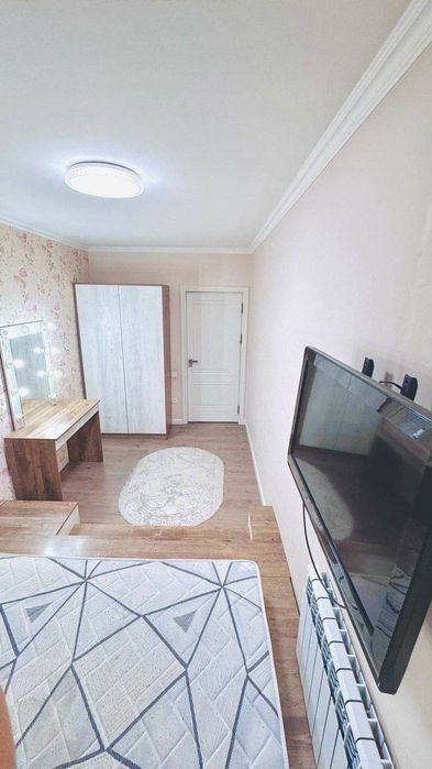 Oilaga talabalarga 1 xonali kvartira Yunusobod metro 250 m