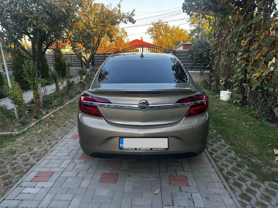 Vand Opel Insignia benzina euro 6