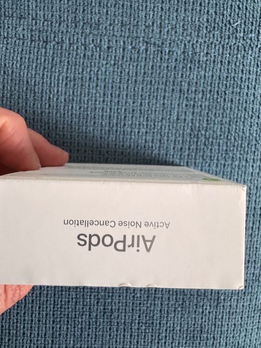 AirPods 4 Anti Noise Cancellation