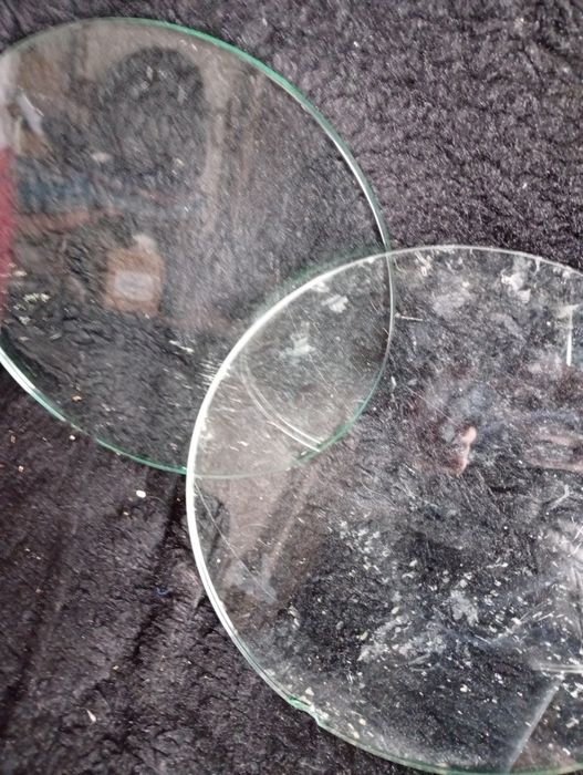 Продам круглые стекла