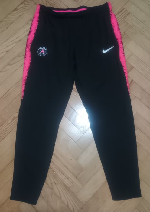 Оригинални мъжки долнища Nike, Adidas, Puma, North Face, Under Armour
