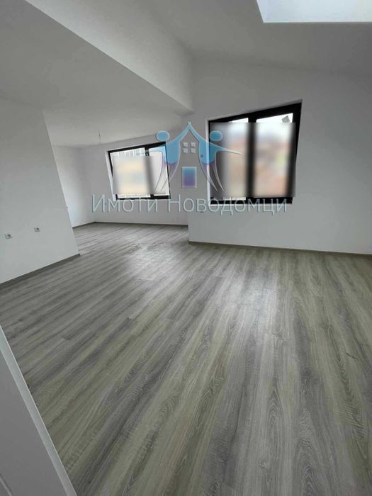 Продава се Двустаен апартамент в Шумен, Пазара - 95 кв.м за 1074 €/кв.м - Снимка #1