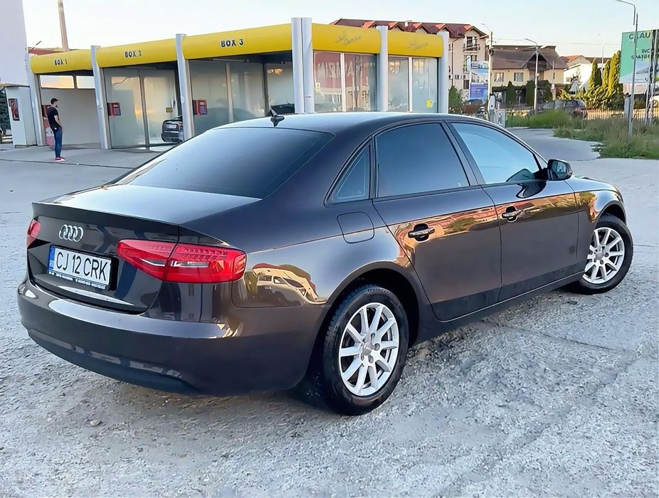 Audi a4. B8 Facelift 2.0 TDI CP. 177 an 2013 înmatriculat RO