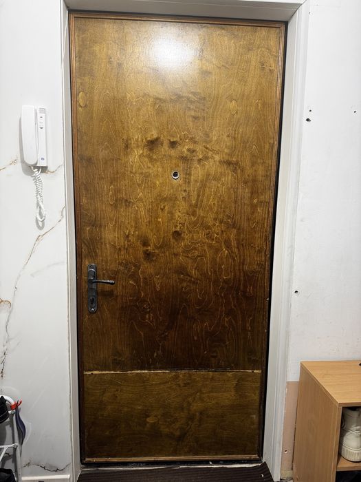 Входная дверь металлическая