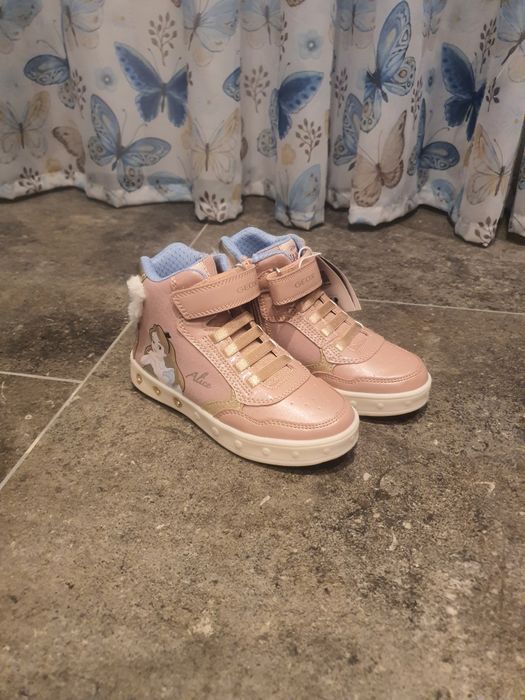 Нови Боти, размер 28,Geox