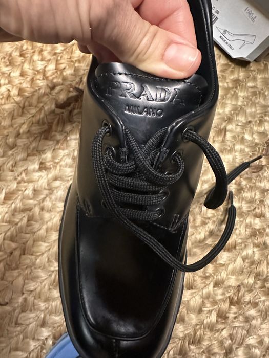 Обувки PRADA лоуфъри