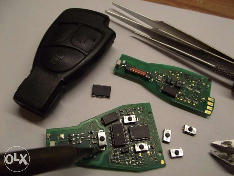 Ремонт на ключ тип Рибка за всички модели Mercedes-Benz.