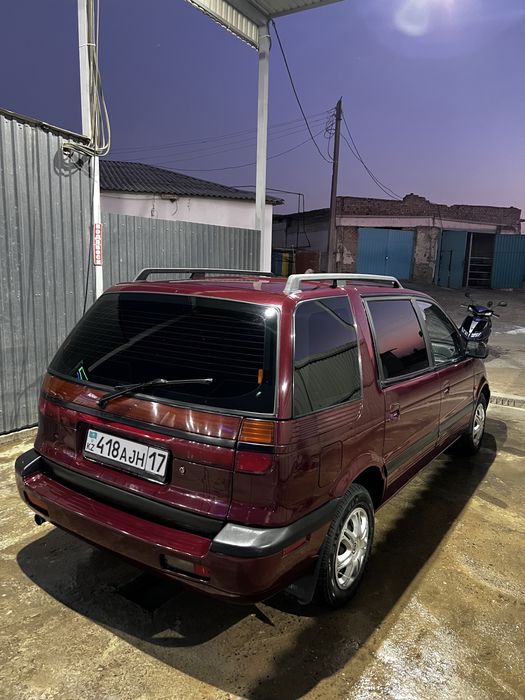 Mitsubishi Space Wagon