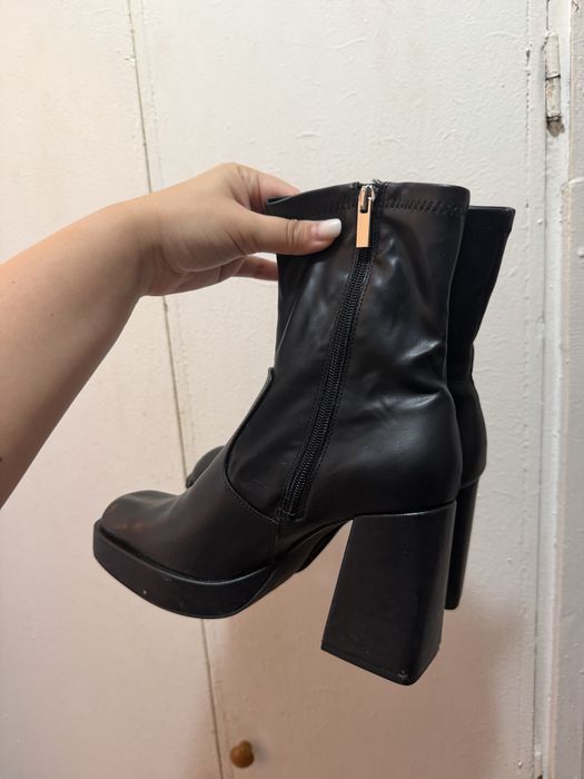 botine femei, folosite de 3 ori