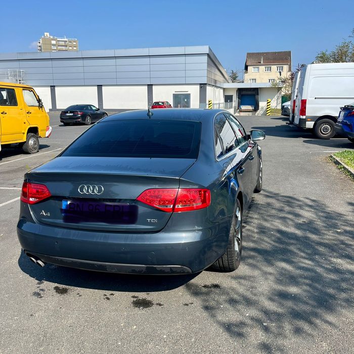 Vand Audi a4 b8 2011
