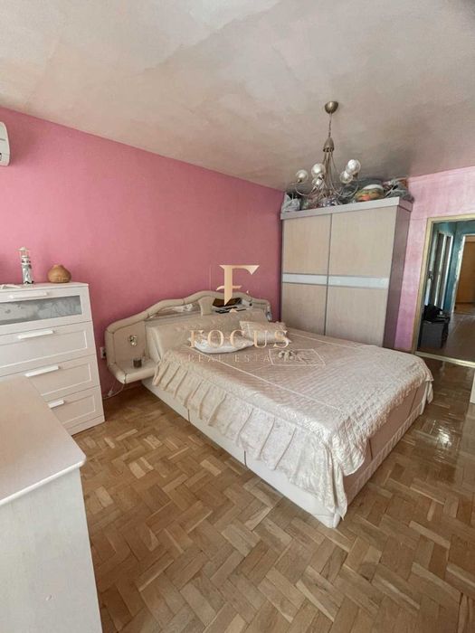Продава се Тристаен апартамент в Пловдив, Каменица 1 - 103 кв.м за 1942 €/кв.м - Снимка #3