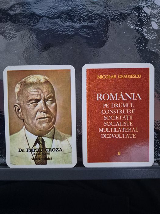 Vand colectie 500 minicalendare buzunar, anii 50-90