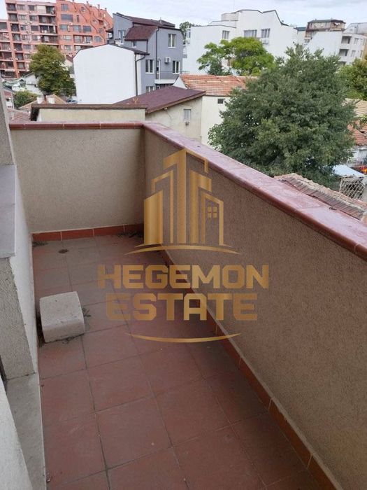 Продава се Двустаен апартамент в Варна, Погреби - 70 кв.м за 1895 €/кв.м - Снимка #7