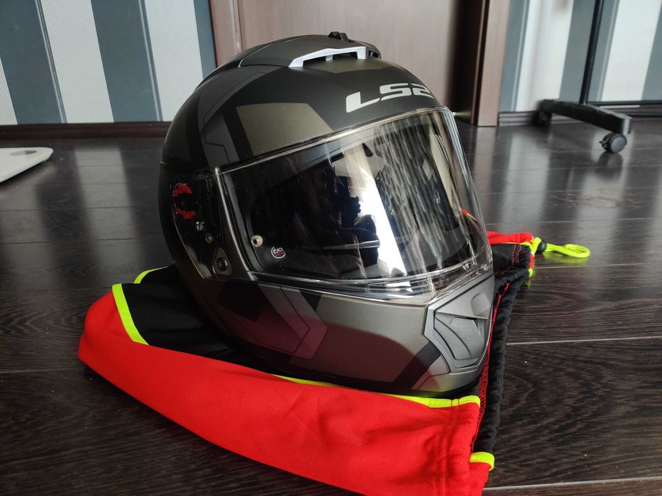Casca moto LS2 Rapid FF353 (ca nouă) + husă originală