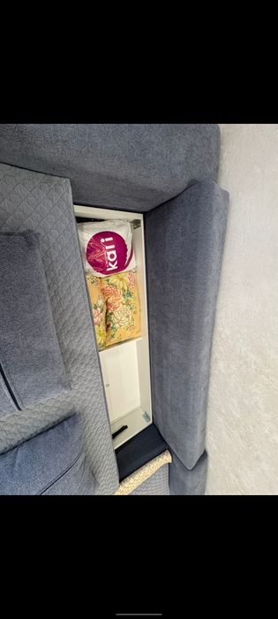 Диван для дома 4 метра, в хорошем состоянии