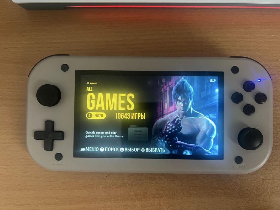 Игровая поиставка Marco M17