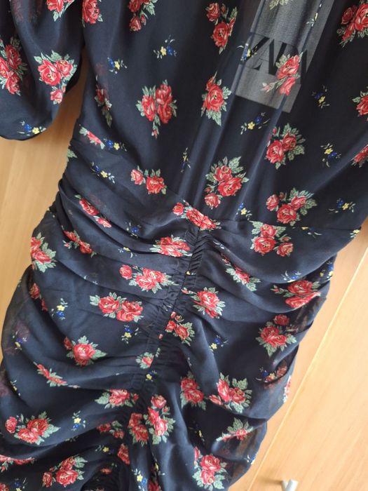 Нова дамска рокля ZARA