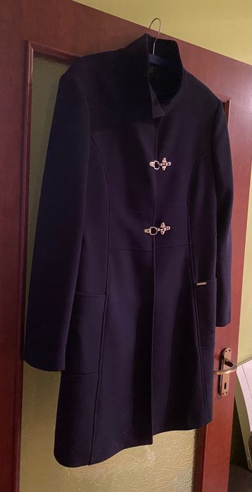 Pardesiu elegant pentru femei