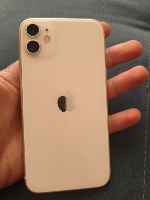 Продам айфон 11 64гб