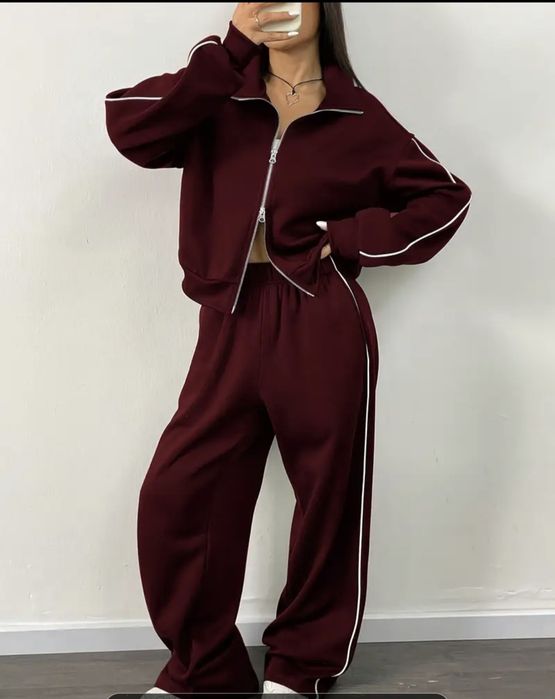 Костюм женский новый