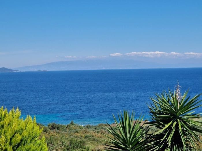 Мезонет с две спални за продажба в Неа Рода, Атон, Халкидики