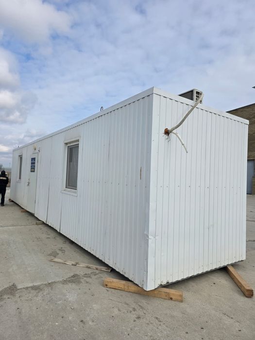 В продаже контейнера разных типов