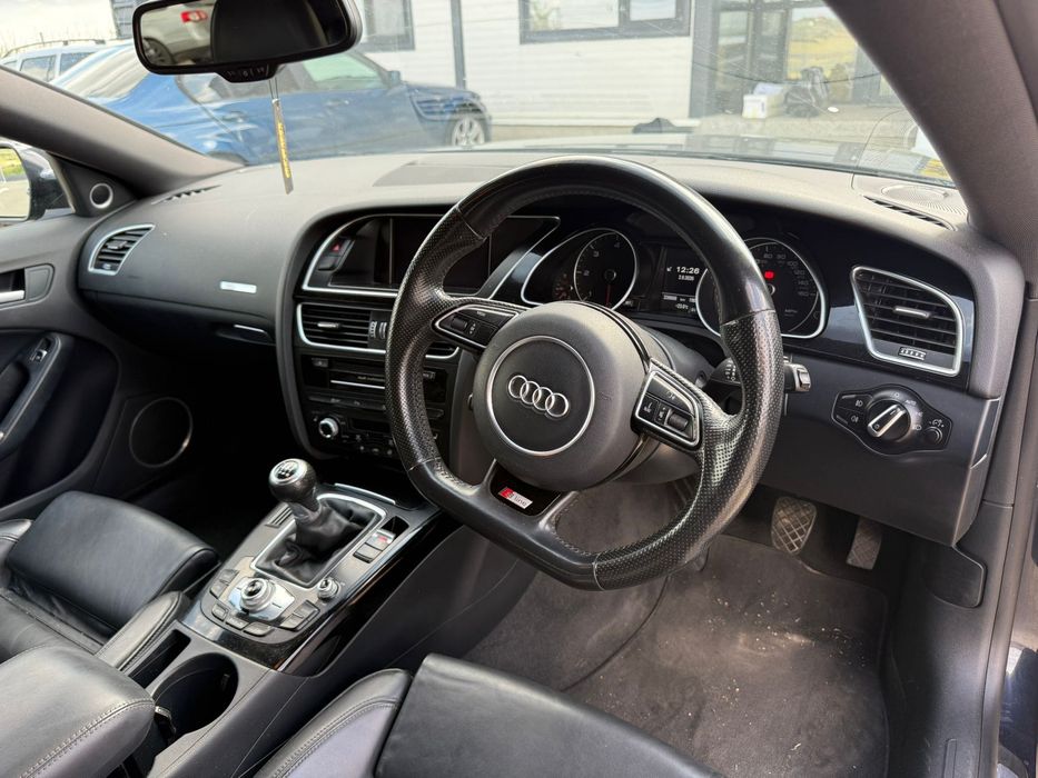 Dezmembrez Audi a5 facelift sline sportback albastru LX5R 2015 2.0 tdi CGLC