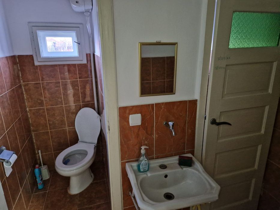 Pret nou.    Beius,Vanzare proprietate centru