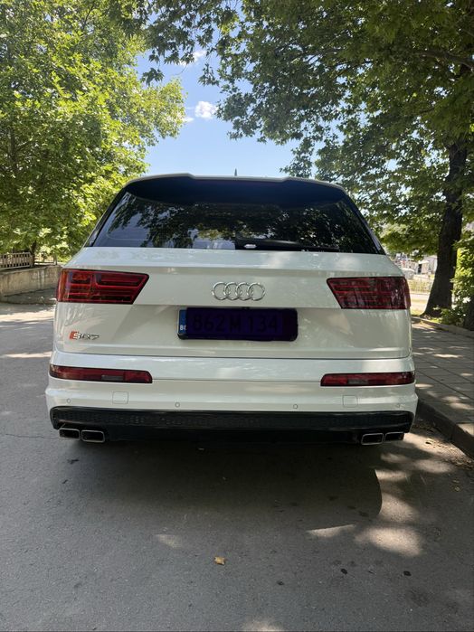 Aydi SQ7 4.0 tdi 2017г.185х.км MATRIX