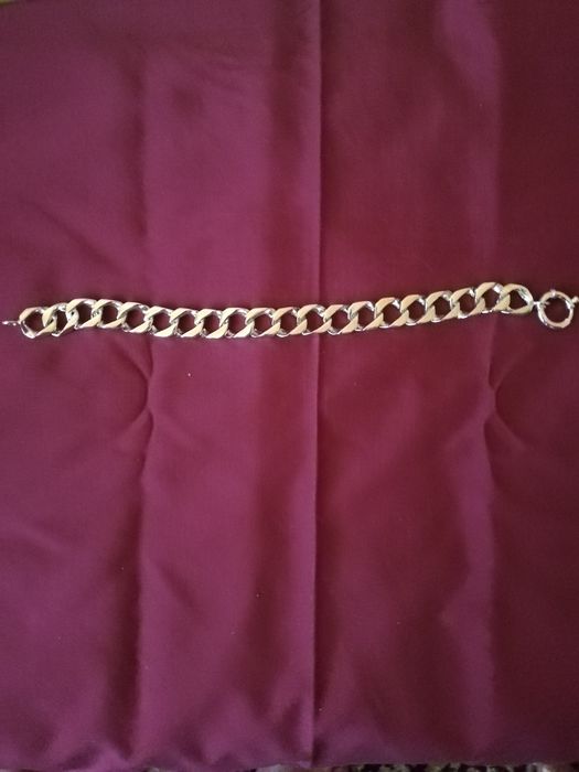 Сребърна гривна нова