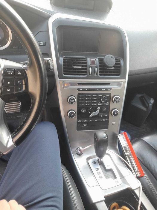 VOLVO XC60 2010 — imagine 4
