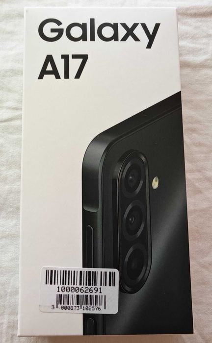 Чисто нов Samsung Galaxy A17 128GB/4GB Black с 2 години гаранция